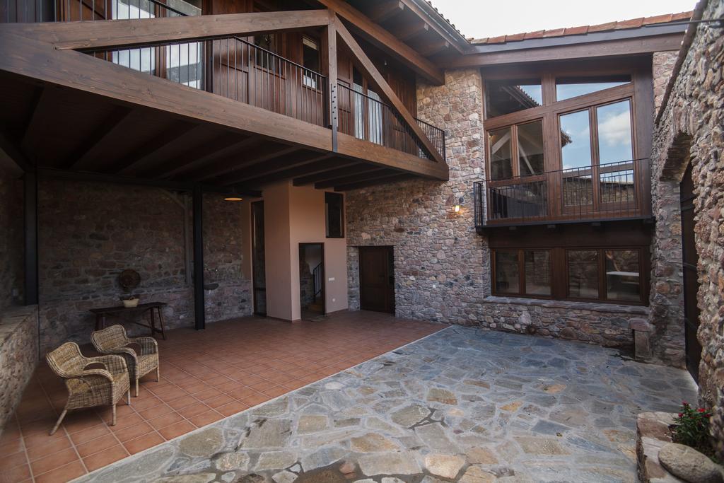 El Paller De Casa Parramon Peramea Bagian luar foto
